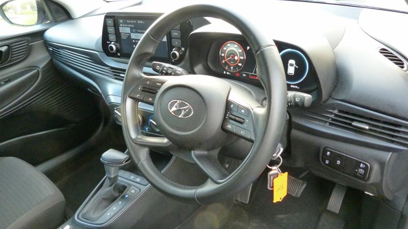 Used Hyundai i20 2023 for sale - 76161999: Photo 20