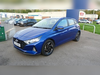 Used Hyundai i20 2023 for sale - 76161999: Photo 3