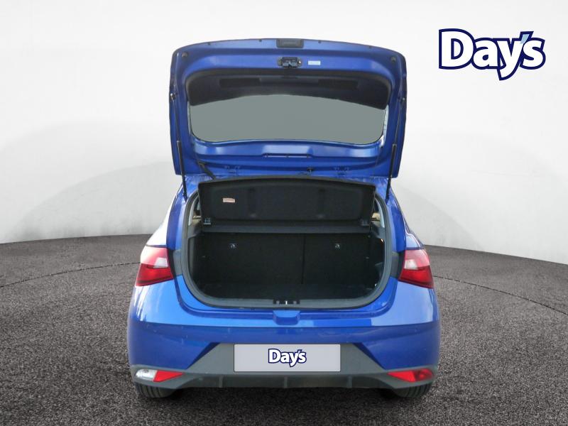 Used Hyundai i20 2023 for sale - 76161999: Photo 7