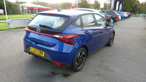 Used Hyundai i20 2023 for sale - 76161999: Photo 8