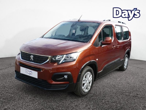 Used Peugeot Rifter 2020 for sale - 76302646: Photo 3