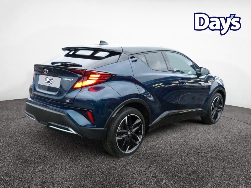 Used Toyota C-HR 2023 for sale - 77326953: Photo 9