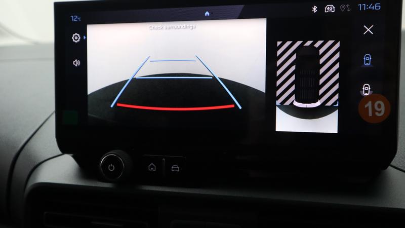 Used Vauxhall Astra 2010 for sale - 78008429: Photo 24