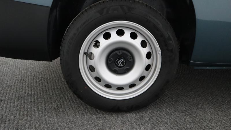 Used Porsche 911 2024 for sale - 78035762: Photo 17