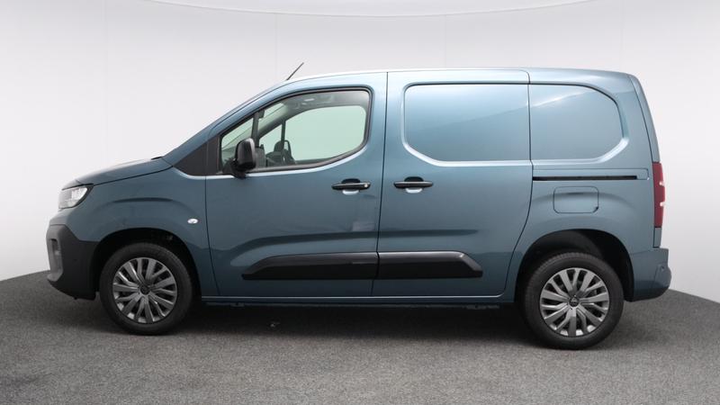 Used Aston Martin DBS 2010 for sale - 77117306: Photo 6