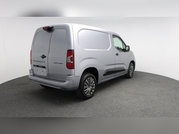 Used Peugeot Partner 2023 for sale - 77116827: Photo