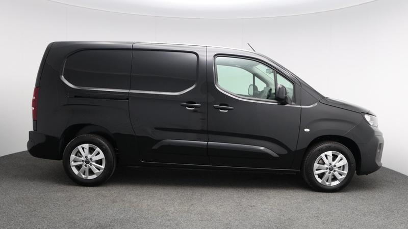 Used Volkswagen Polo 2011 for sale - 78008436: Photo 2