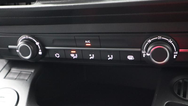 Used Volkswagen Polo 2011 for sale - 78008436: Photo 25