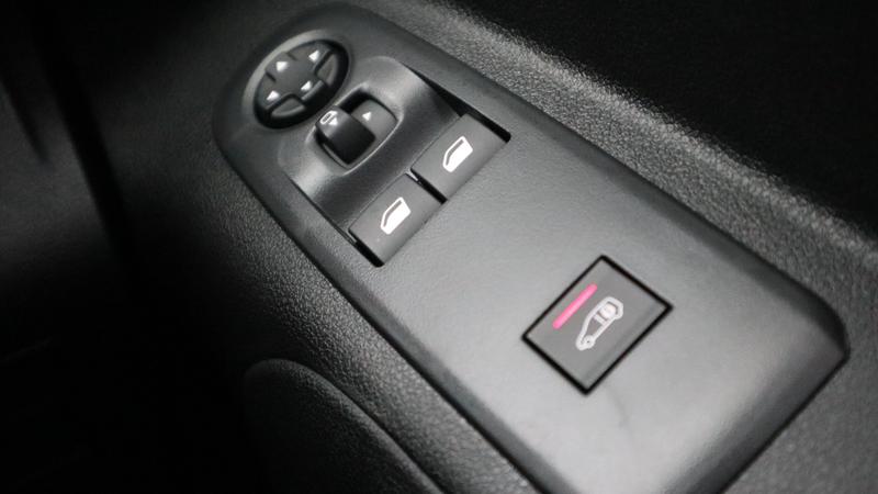 Used Peugeot Partner for sale - 78152983: Photo 32