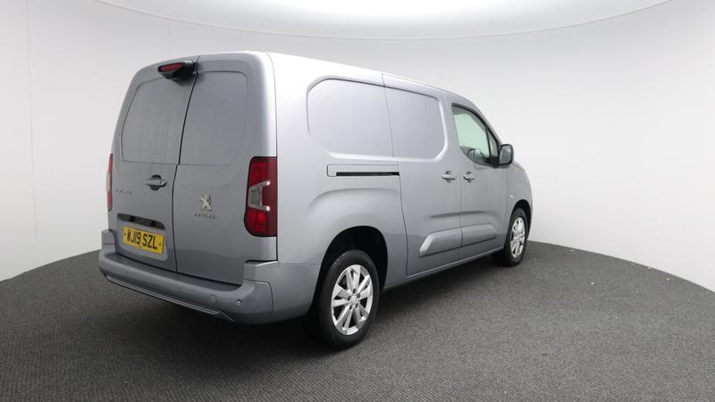 Used Peugeot Partner 2019 for sale - 77261099: Photo 3
