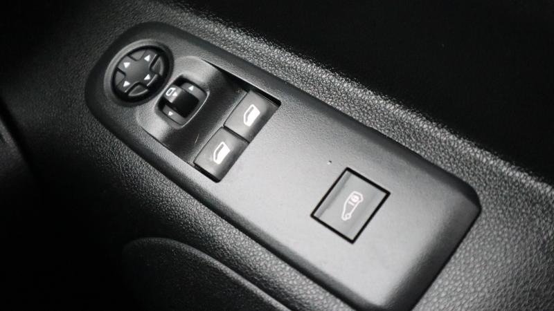 Used Peugeot Partner 2019 for sale - 77261099: Photo 35