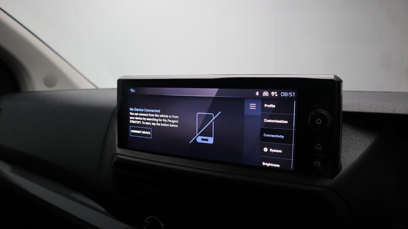 Used Toyota Corolla 1999 for sale - 77117130: Photo 25