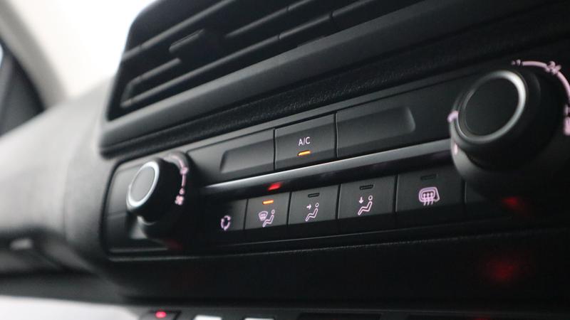 Used Toyota Corolla 1999 for sale - 77117130: Photo 33