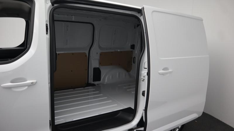 Used Toyota Corolla 1999 for sale - 77340013: Photo 15