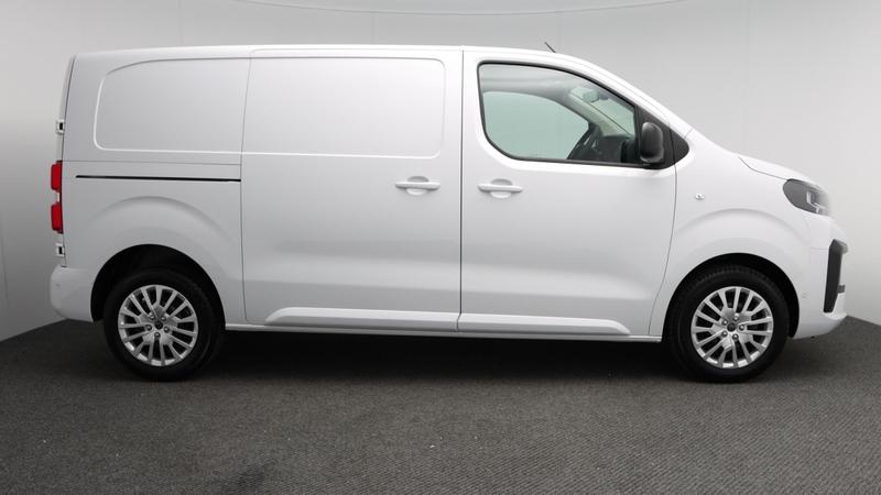 Used Toyota Corolla 1999 for sale - 77340013: Photo 2