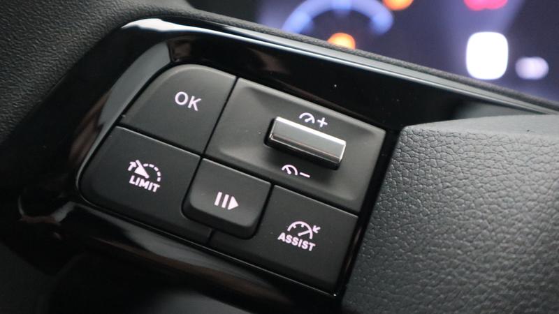 Used Toyota Corolla 1999 for sale - 77340013: Photo 28