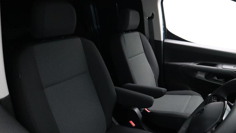 Used Renault Clio 2022 for sale - 78025680: Photo 10