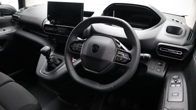 Used Peugeot Partner 2025 for sale - 77117465: Photo 9