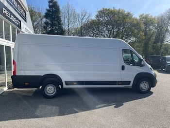 Used Peugeot Boxer 2023 for sale - 78357251: Photo