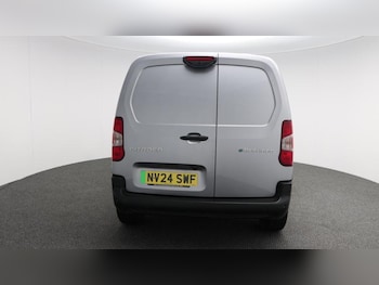 Used Citroen Berlingo 2024 for sale - 77117442: Photo