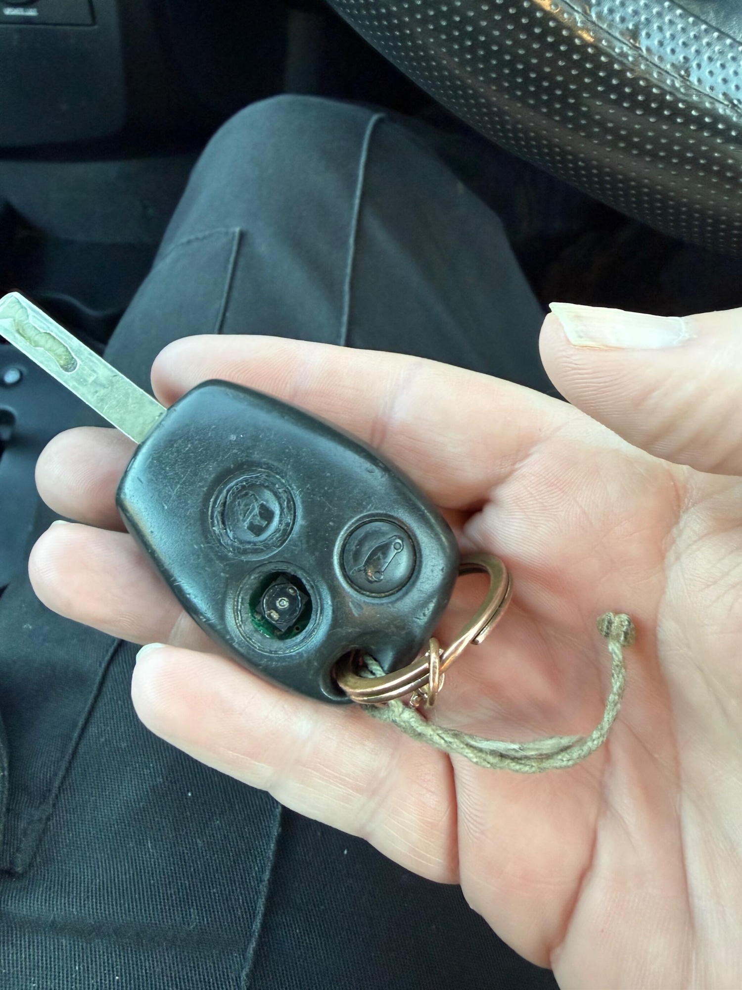 Used Renault Clio 2008 for sale - 77440920: Photo 15