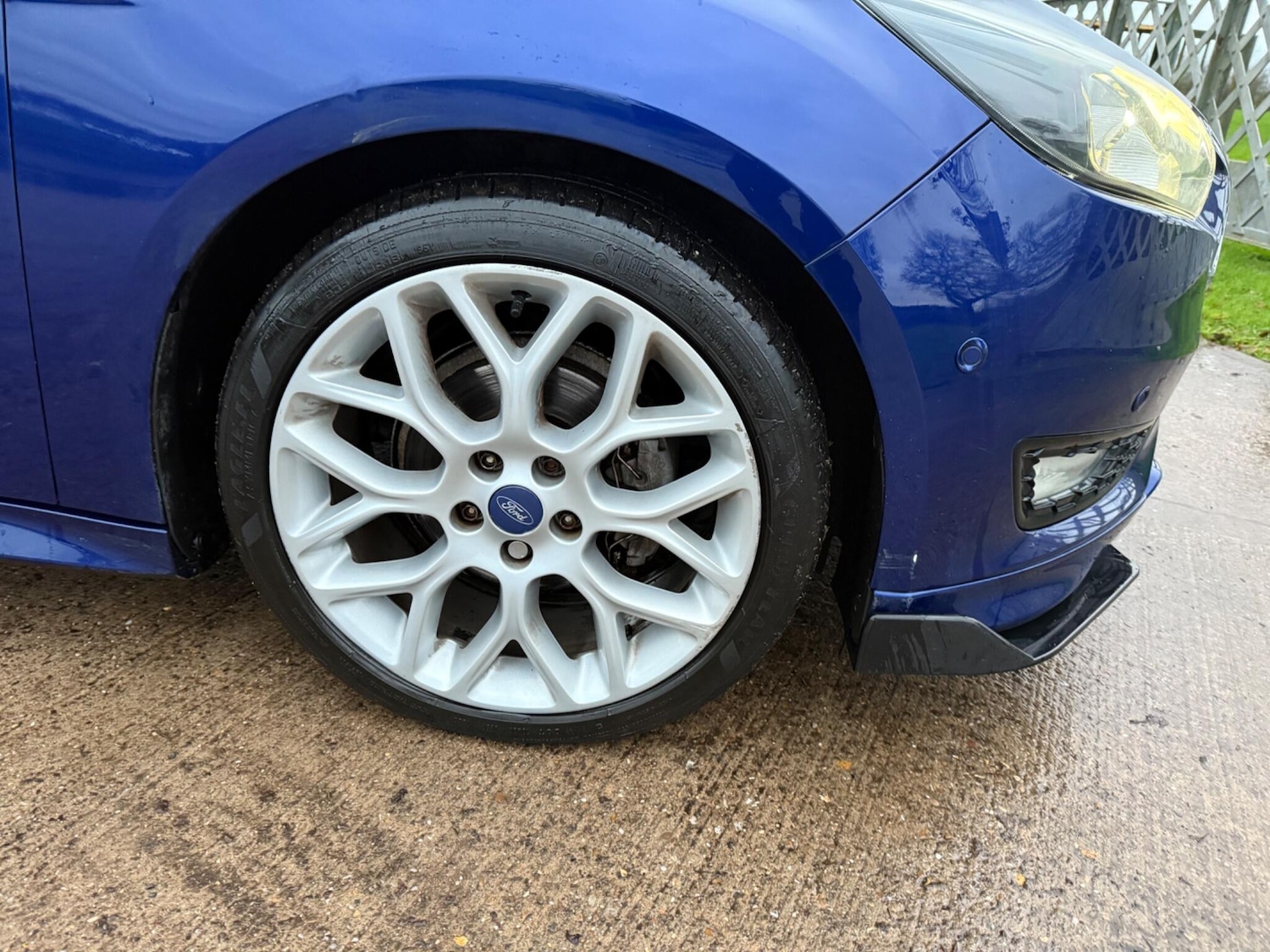 Used Ford Focus 2015 for sale - 76976361: Photo 2