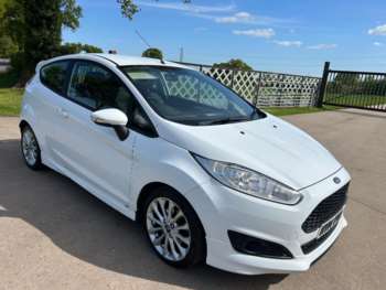 2014 (14) - 1.0T EcoBoost Zetec S Euro 5 (s/s) 3dr