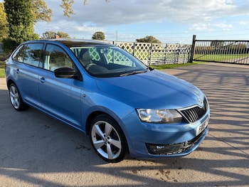 (15) - 1.6 TDI SE Sport Euro 5 5dr