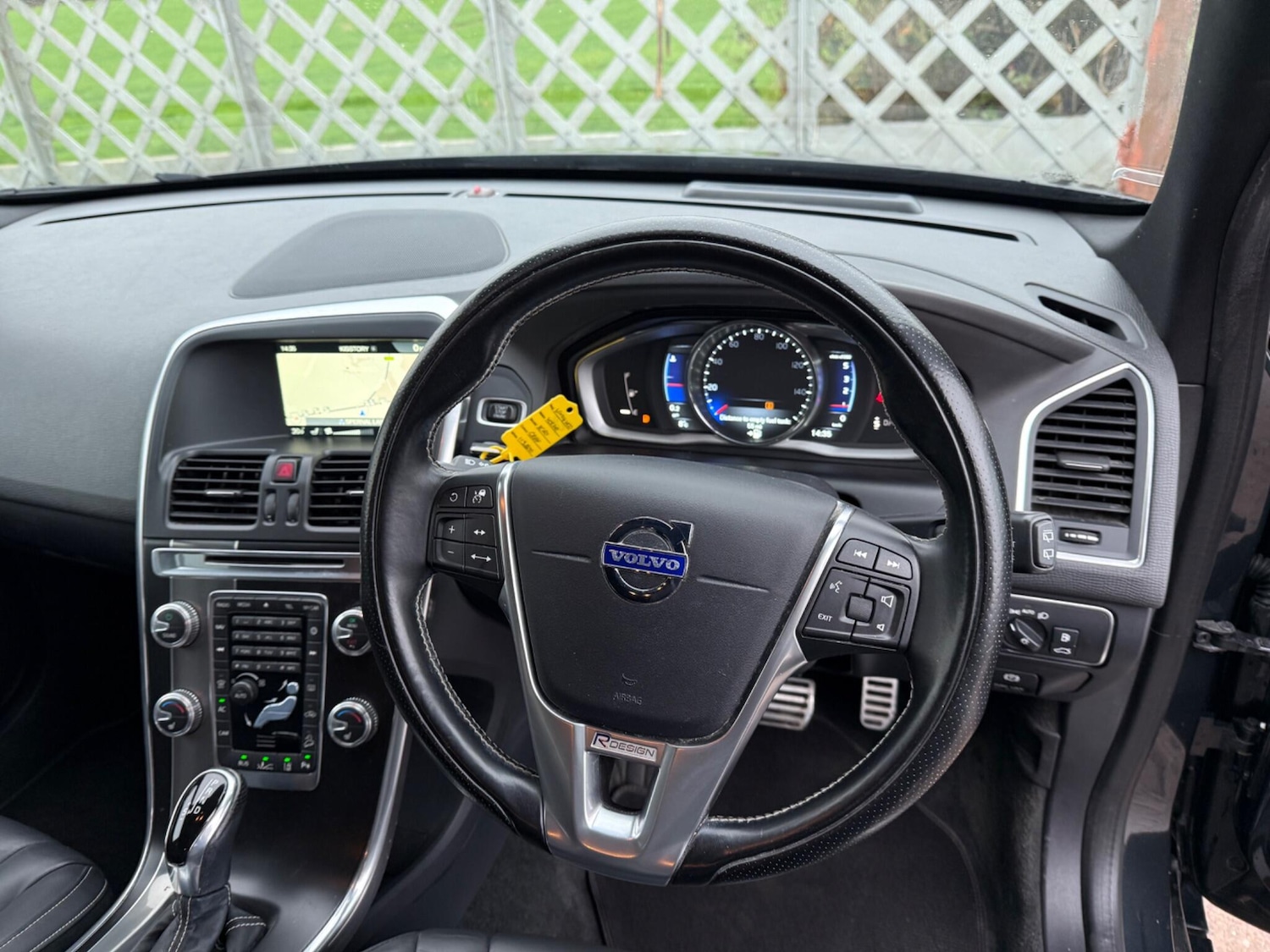 Used Volvo XC60 2014 for sale - 76976333: Photo 6