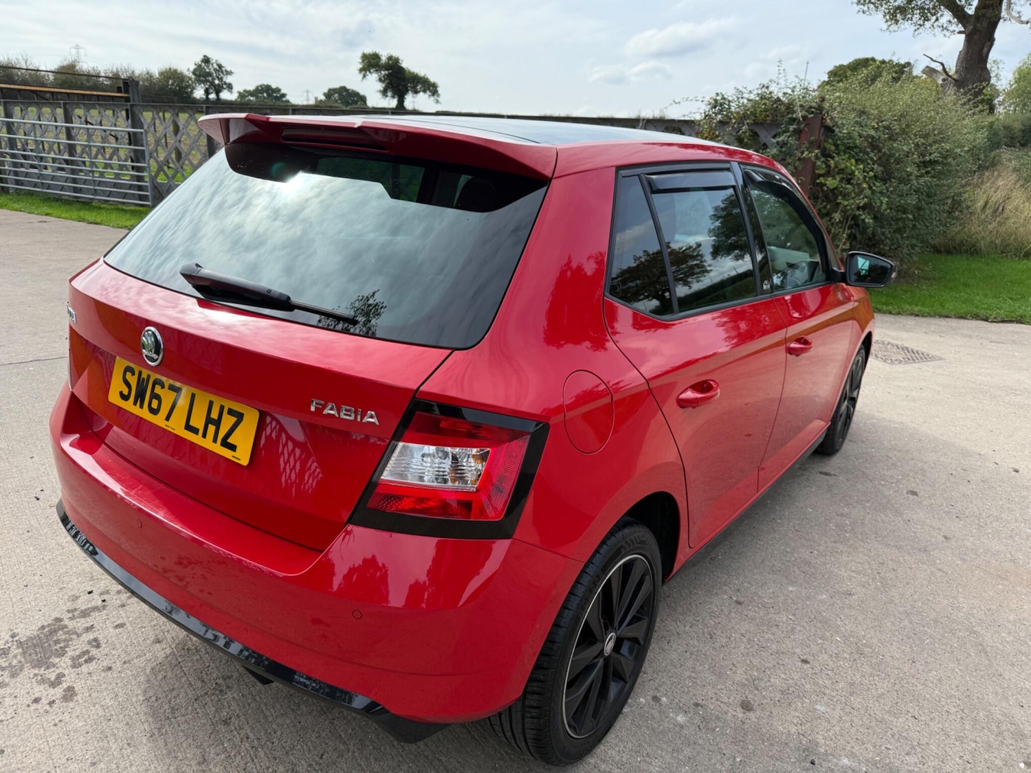 Used Skoda Fabia 2018 for sale - 76371267: Photo 9
