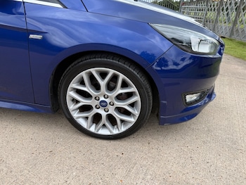 Used Ford Focus 2015 for sale - 78830253: Photo