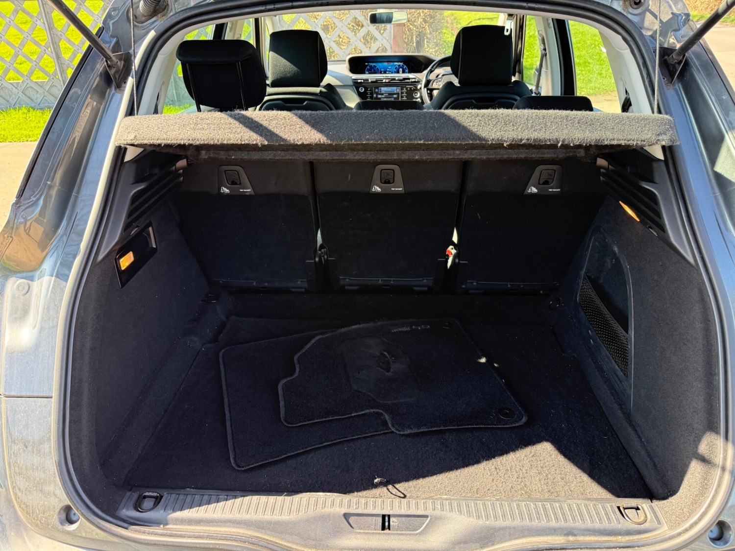 Used Citroen C4 Picasso for sale - 77940177: Photo 11