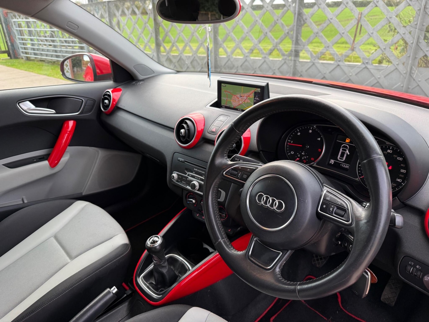 Used Audi A1 2013 for sale - 76389390: Photo 3