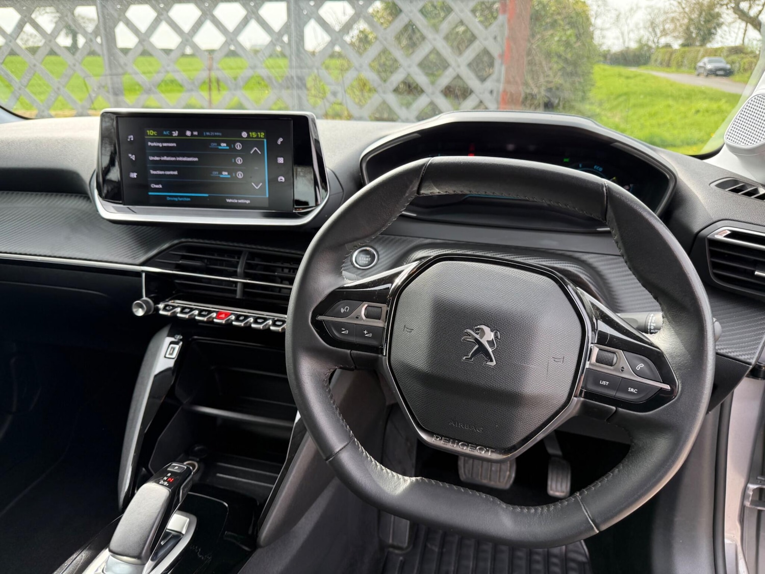 Used Peugeot E-208 for sale - 78214333: Photo 5