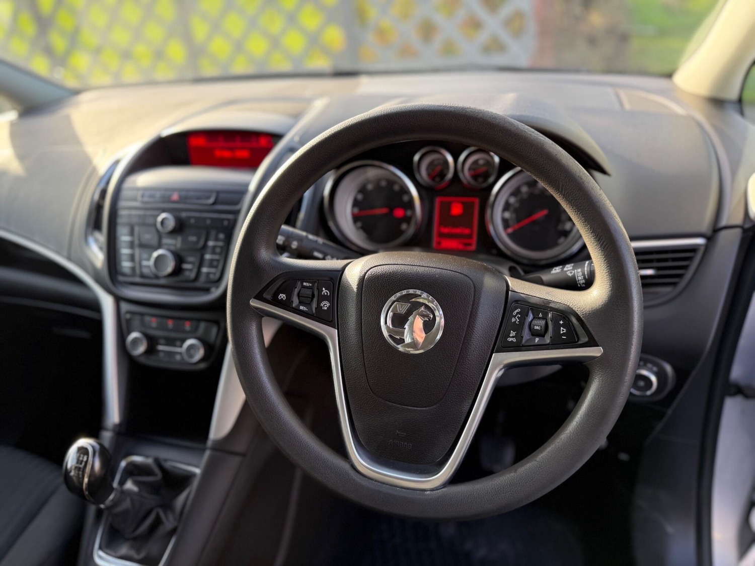 Used Vauxhall Zafira 2016 for sale - 76992186: Photo 5