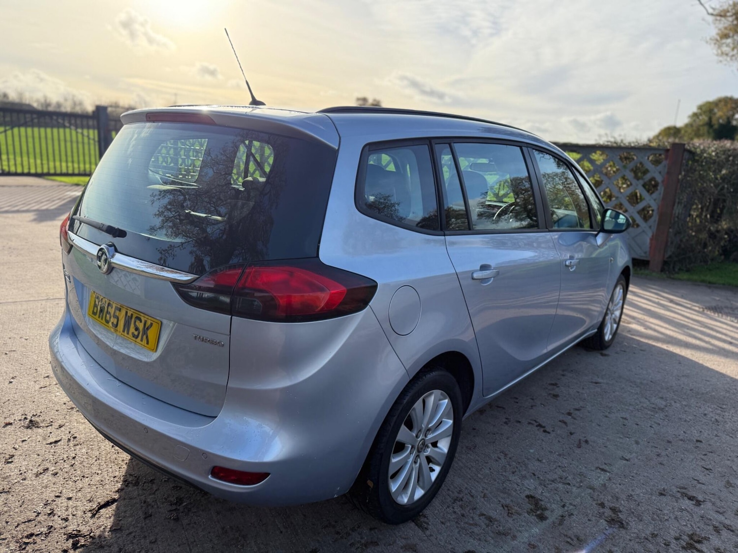 Used Vauxhall Zafira 2016 for sale - 76992186: Photo 8