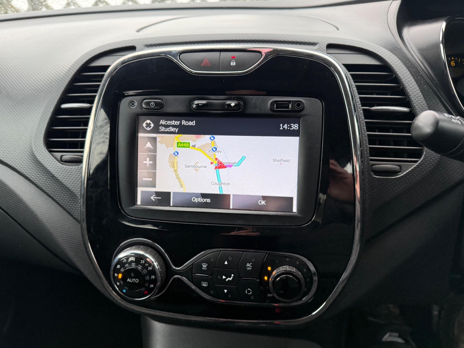 Used Renault Captur 2015 for sale - 77424891: Photo 6