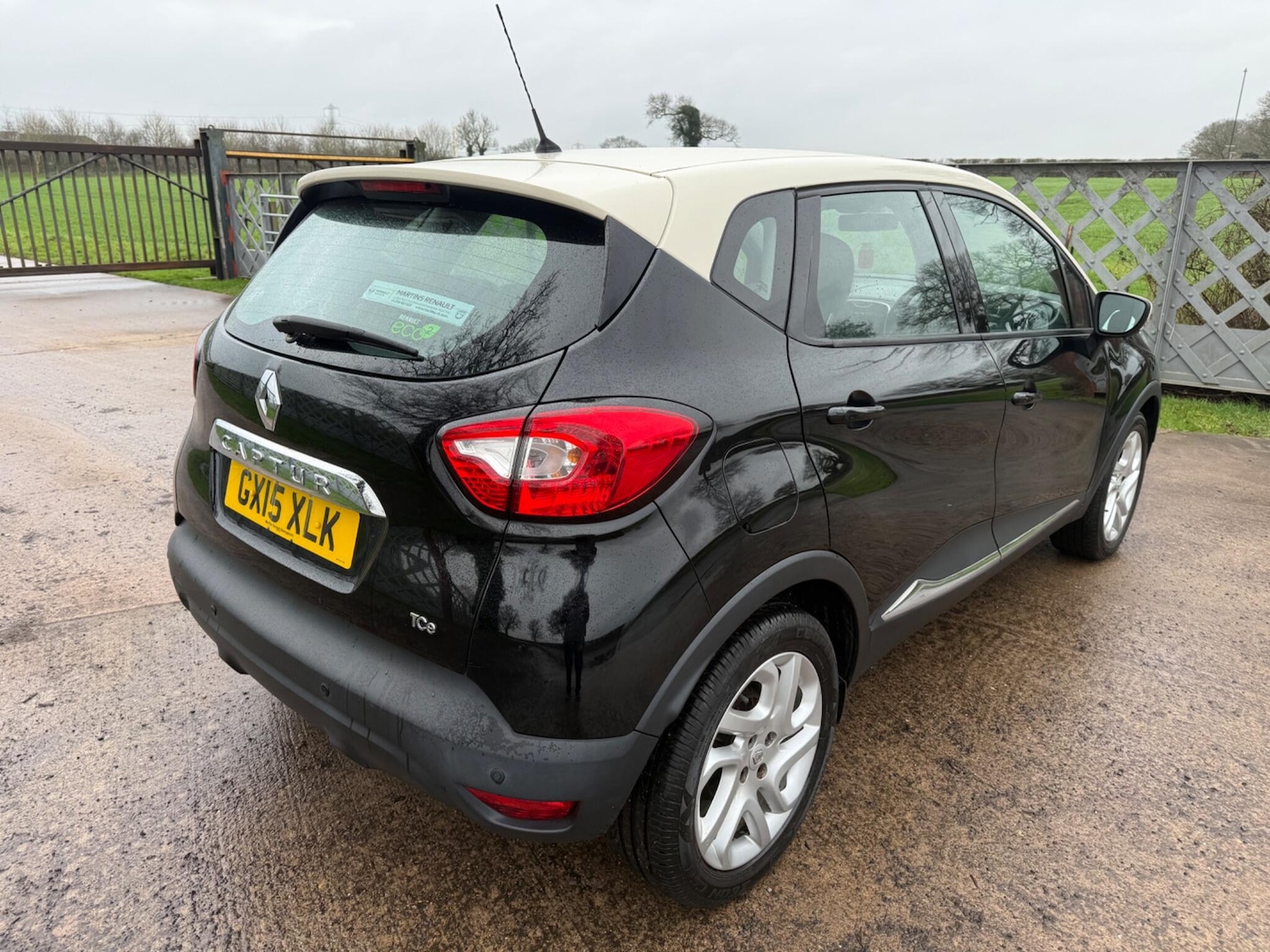 Used Renault Captur 2015 for sale - 77424891: Photo 9