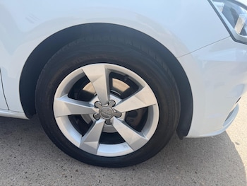 Used Audi A1 2015 for sale - 79544177: Photo