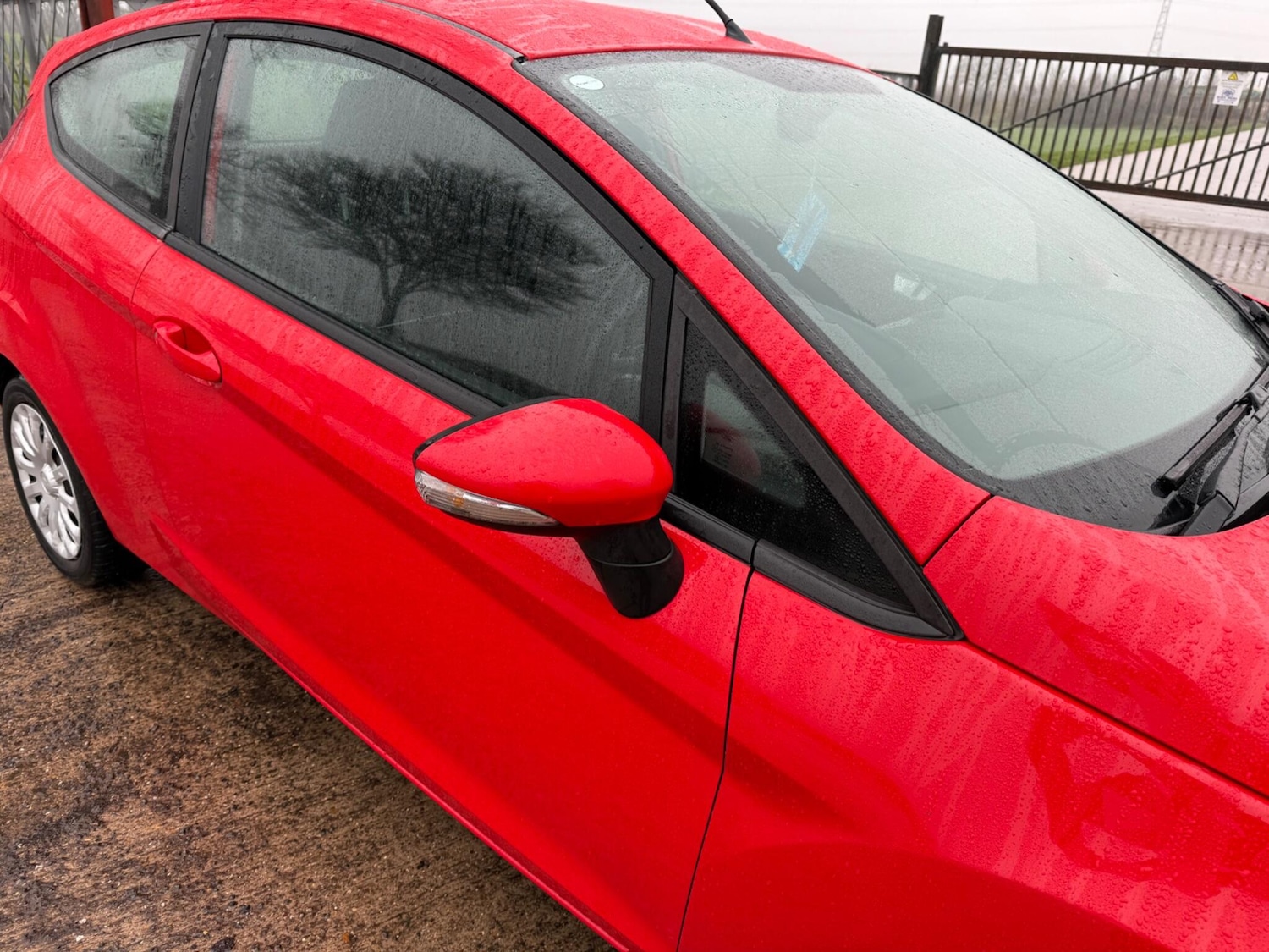 Used Ford Fiesta 2015 for sale - 77254588: Photo 3