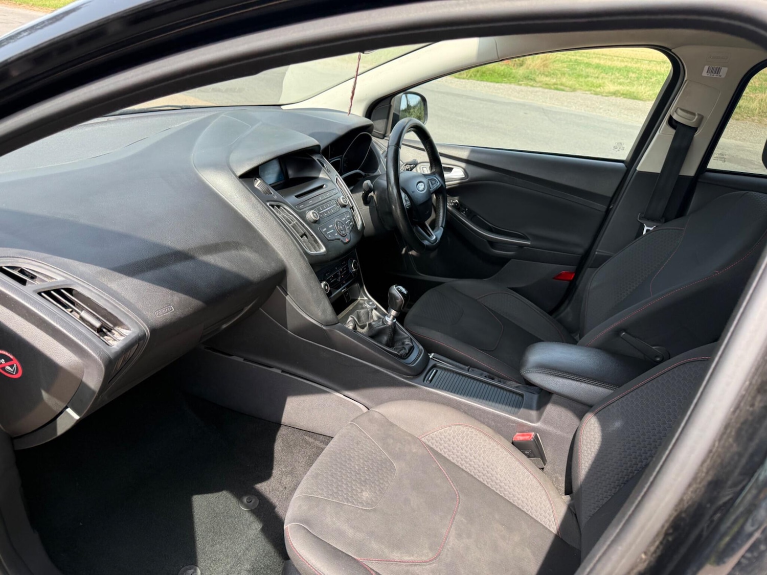 Used Ford Focus 2015 for sale - 76370676: Photo 13