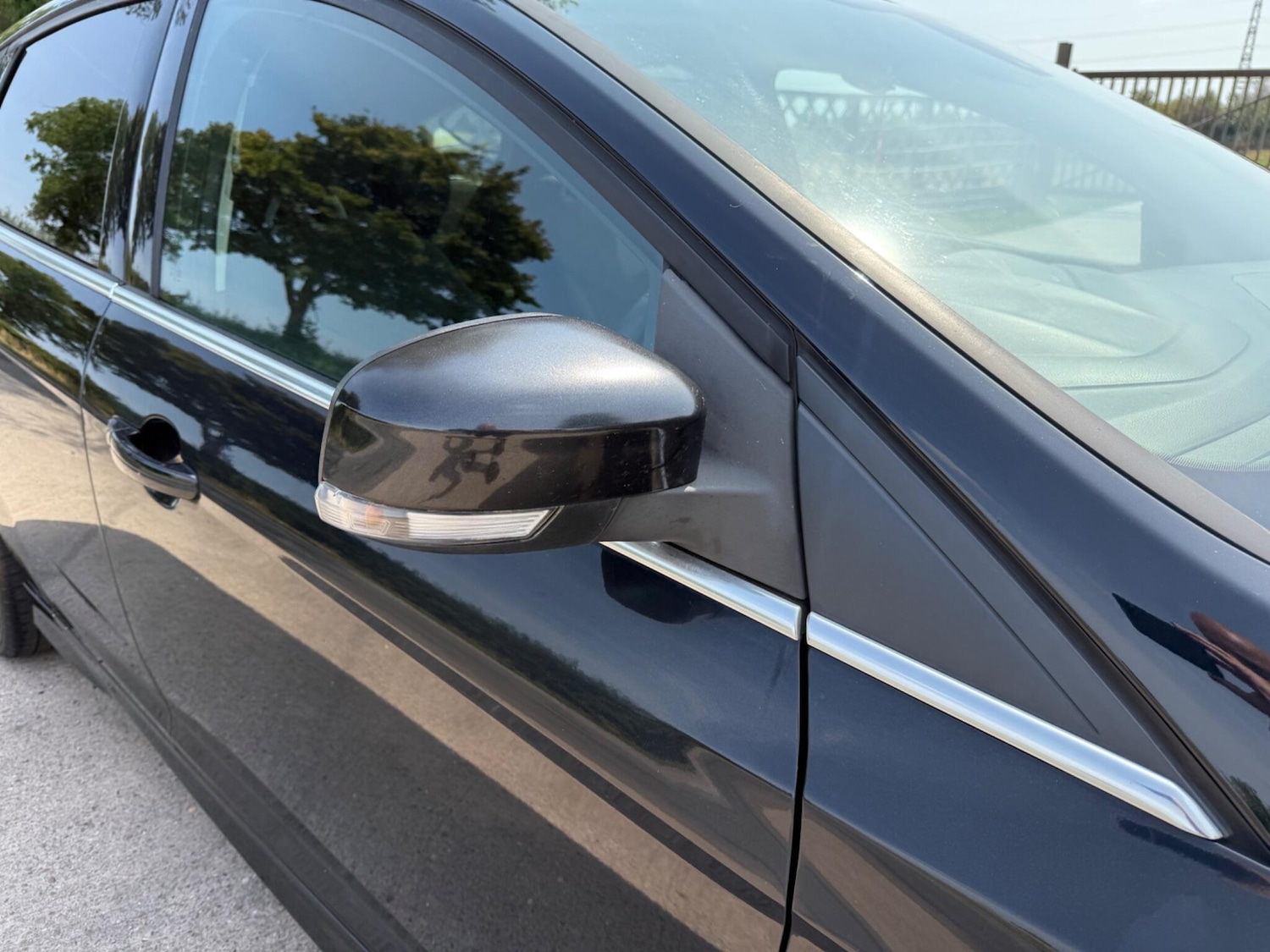 Used Ford Focus 2015 for sale - 76370676: Photo 4