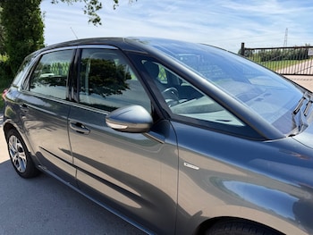 Used Citroen C4 Picasso 2016 for sale - 78759268: Photo