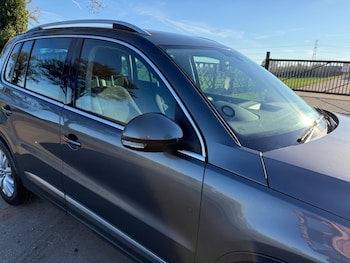 Used Volkswagen Tiguan 2014 for sale - 76657609: Photo