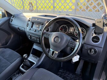 Used Volkswagen Tiguan 2014 for sale - 76657609: Photo