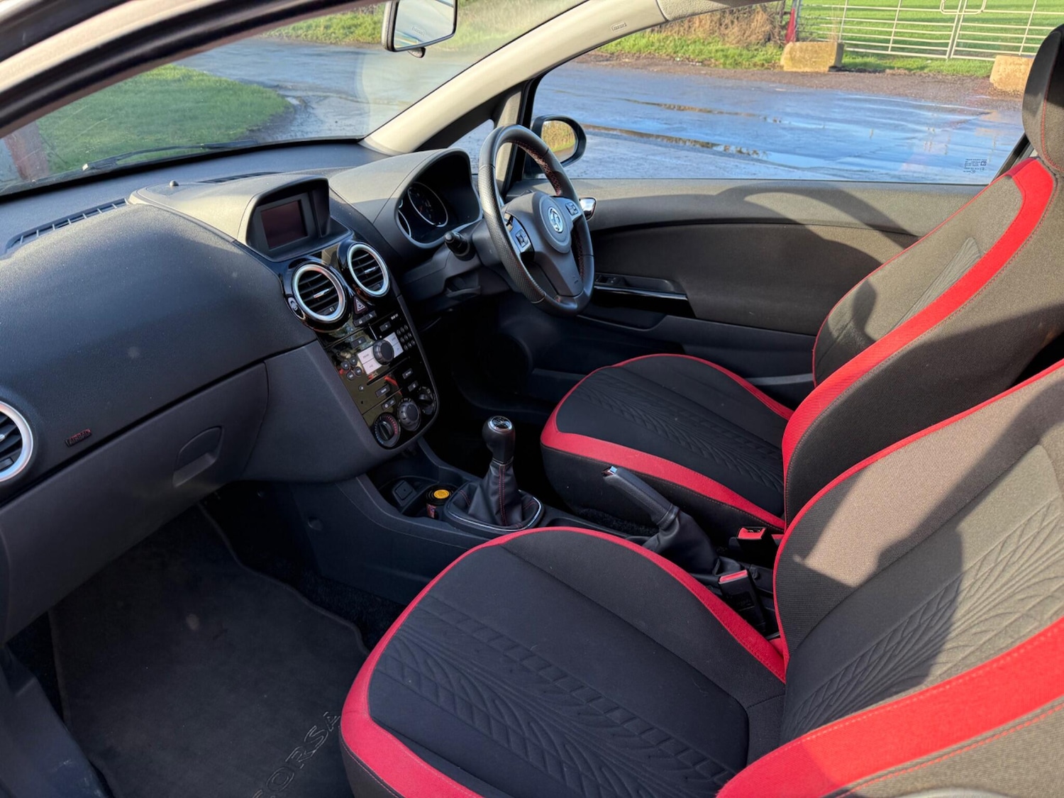 Used Vauxhall Corsa 2012 for sale - 77523834: Photo 10