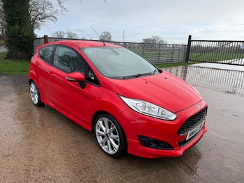 Used Ford Fiesta 2015 for sale - 78575482: Photo