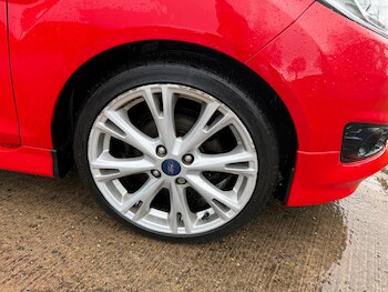 Used Ford Fiesta 2015 for sale - 78575482: Photo