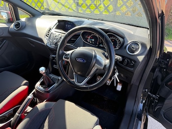 Used Ford Fiesta 2017 for sale - 78575478: Photo