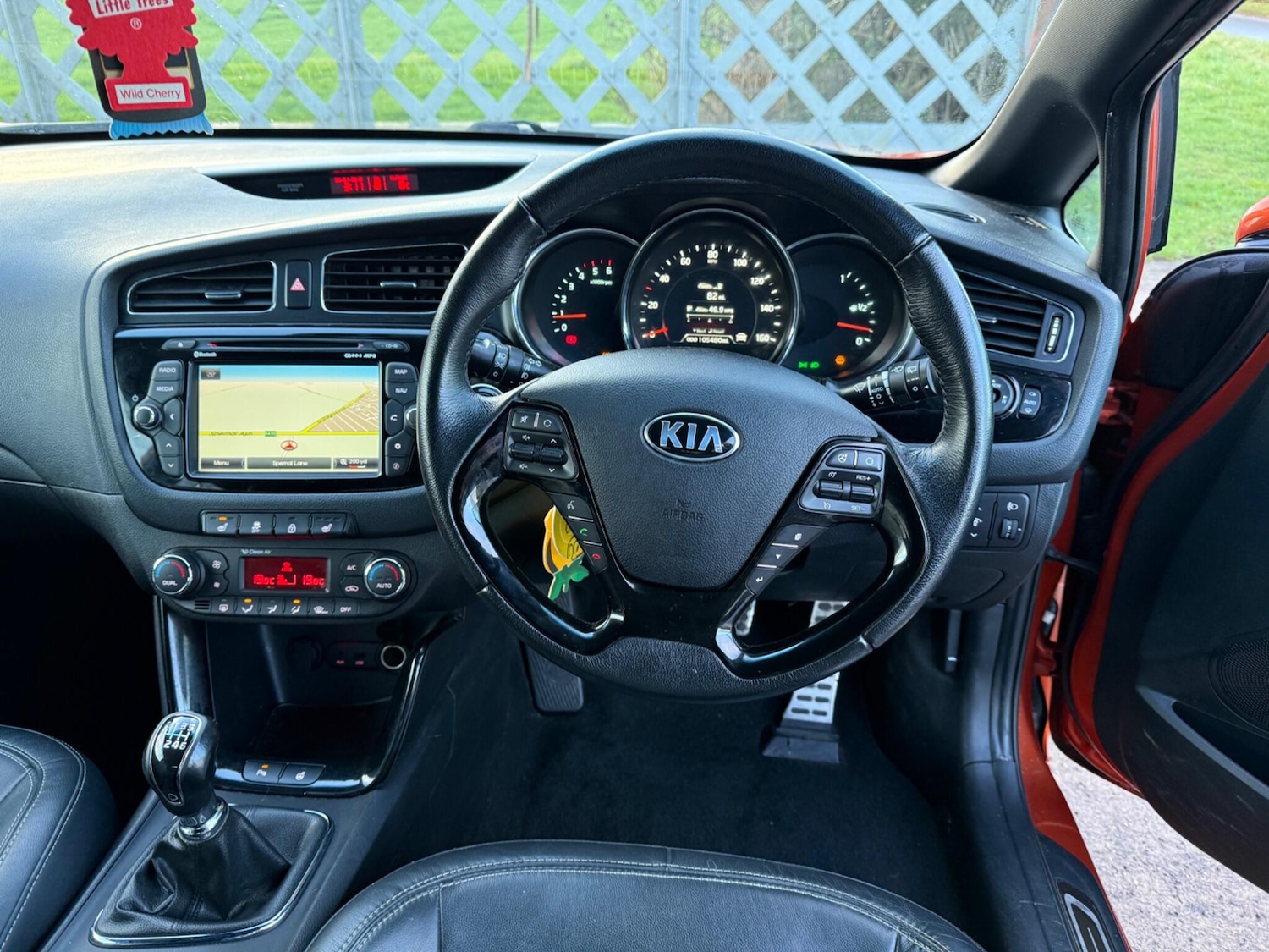 Used Kia Pro Ceed 2015 for sale - 77358475: Photo 5